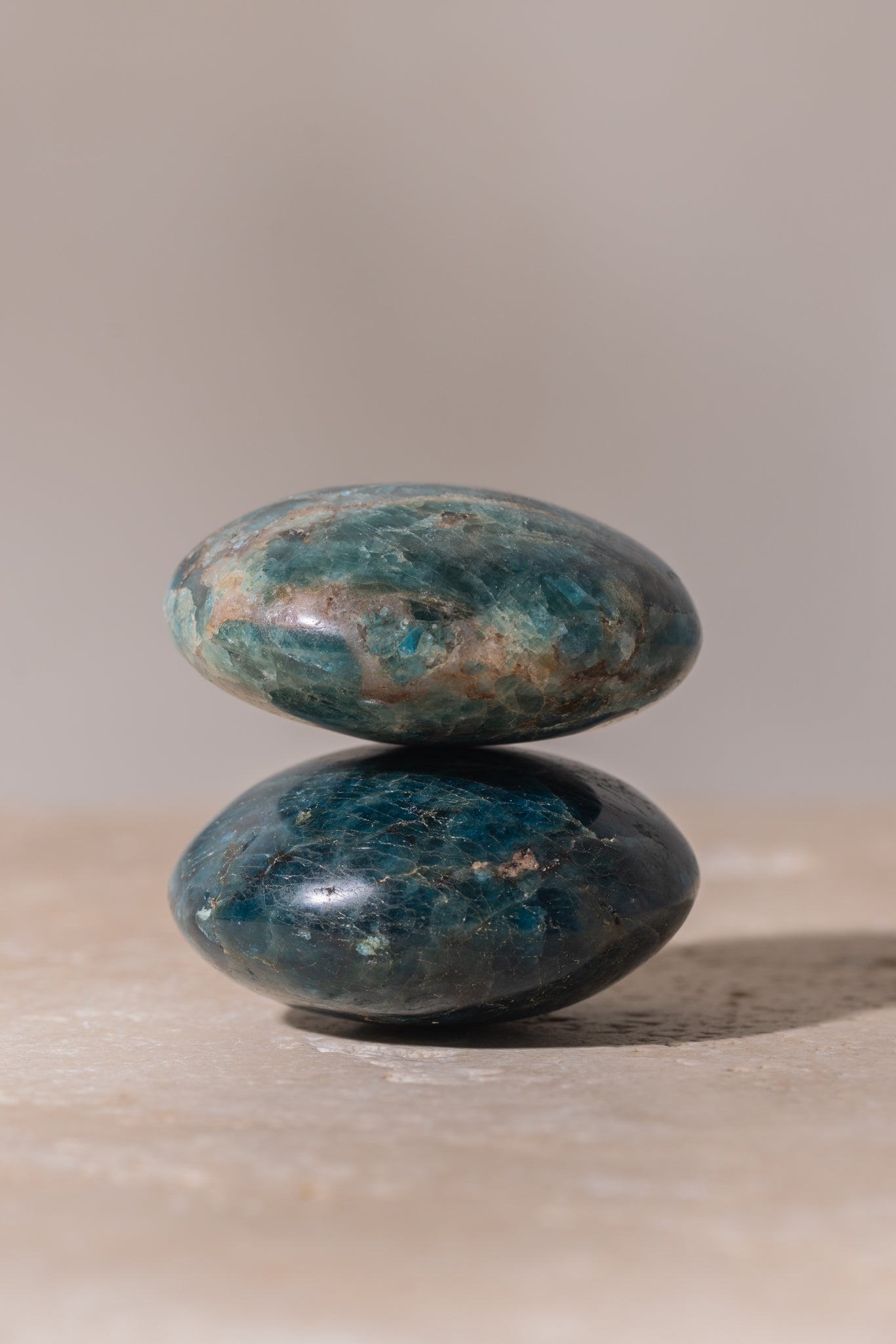 Apatite Palmstones – Polished Apatite Crystal Stones – Blue Apatite Tumblestones